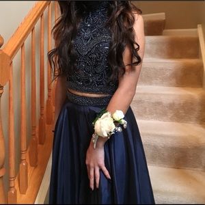 Sherri Hill prom dress